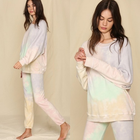 Last! Pastel Cloud Tie Dye Raglan Sweatshirt - Picture 4 of 15